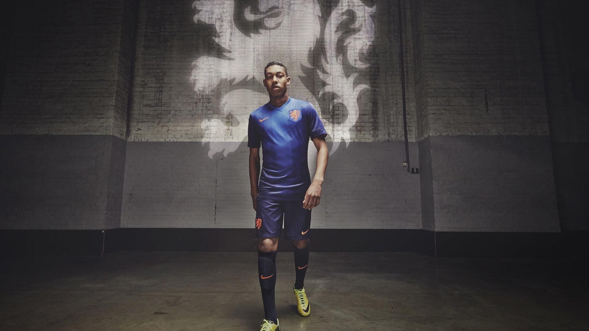 联盟与国际赛事合作举办技术交流会促进规则升级，国际联盟本部